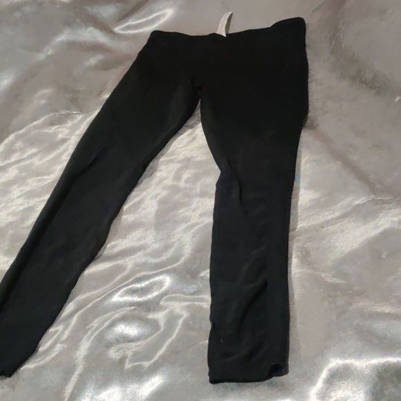 FABLETICS BLACK MESH LEGGINGS SIZE XS SUPER CUTE - Picture 4 of 8